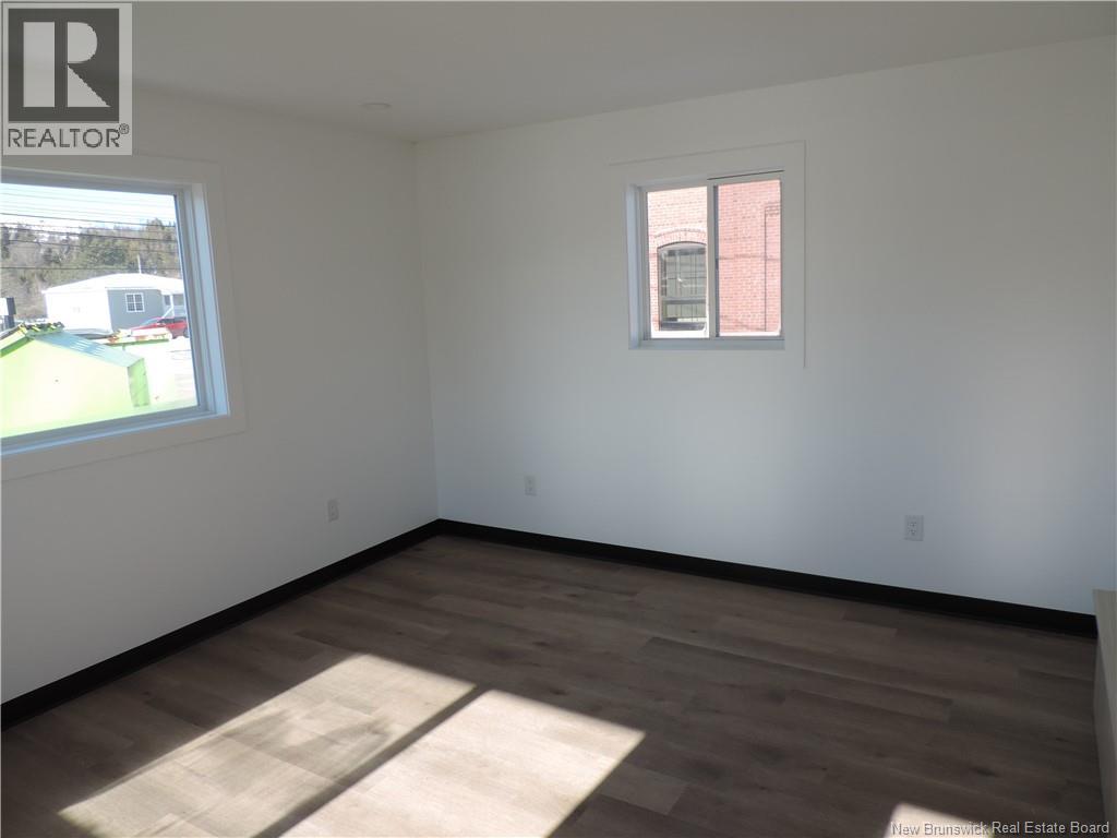594 Rothesay Avenue Unit# 1, Saint John, New Brunswick E2H 2H1 - Photo 3 - NB133323