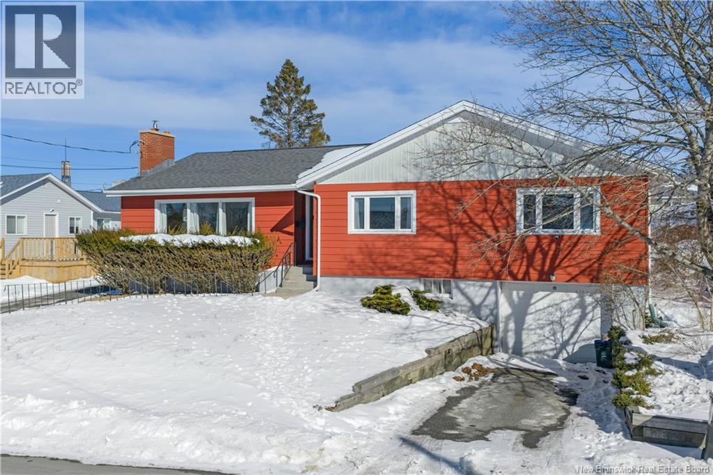 6 Duchess Street, Saint John, New Brunswick E2M 2T7 - Photo 2 - NB133346