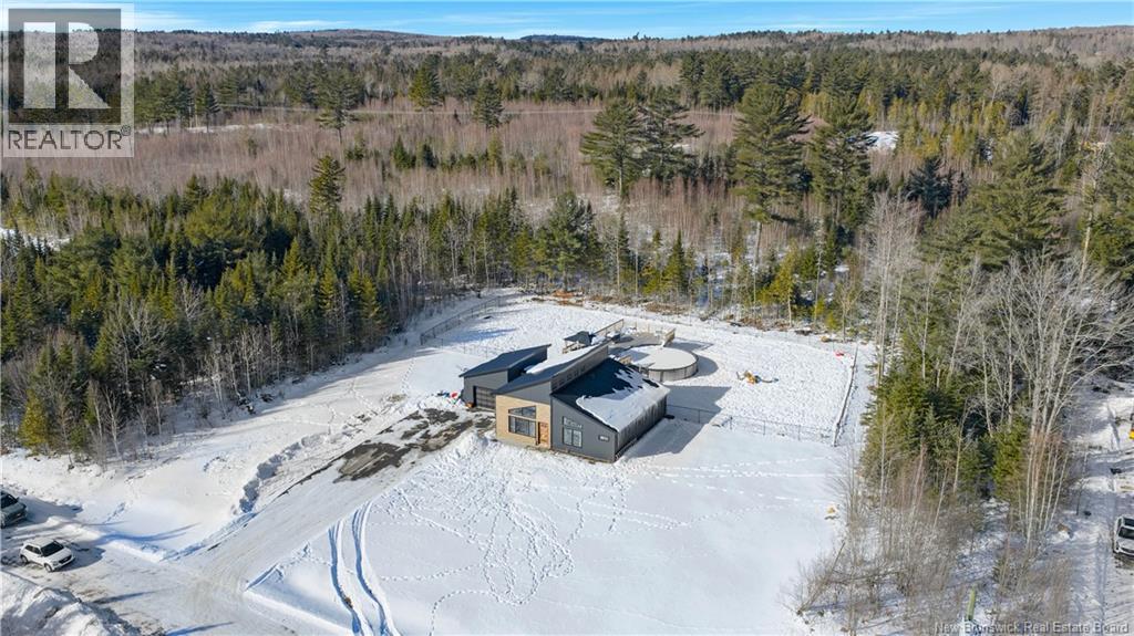 9 Crest Avenue, Heathland, New Brunswick  E3L 0G8 - Photo 31 - NB132958