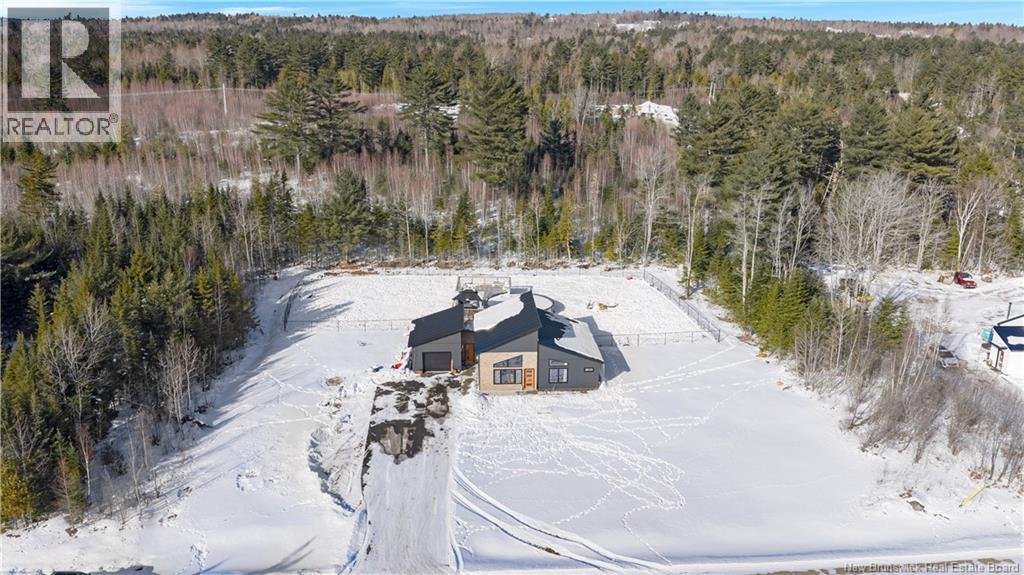 9 Crest Avenue, Heathland, New Brunswick  E3L 0G8 - Photo 33 - NB132958