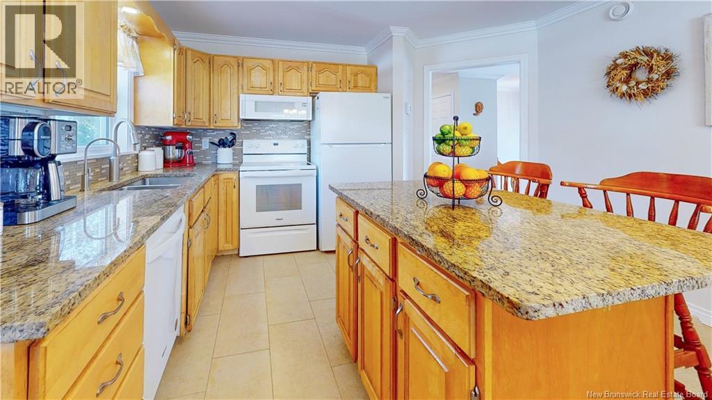 360 Gondola Point Road, Rothesay, New Brunswick E2E 1X5 - Photo 12 - NB133545