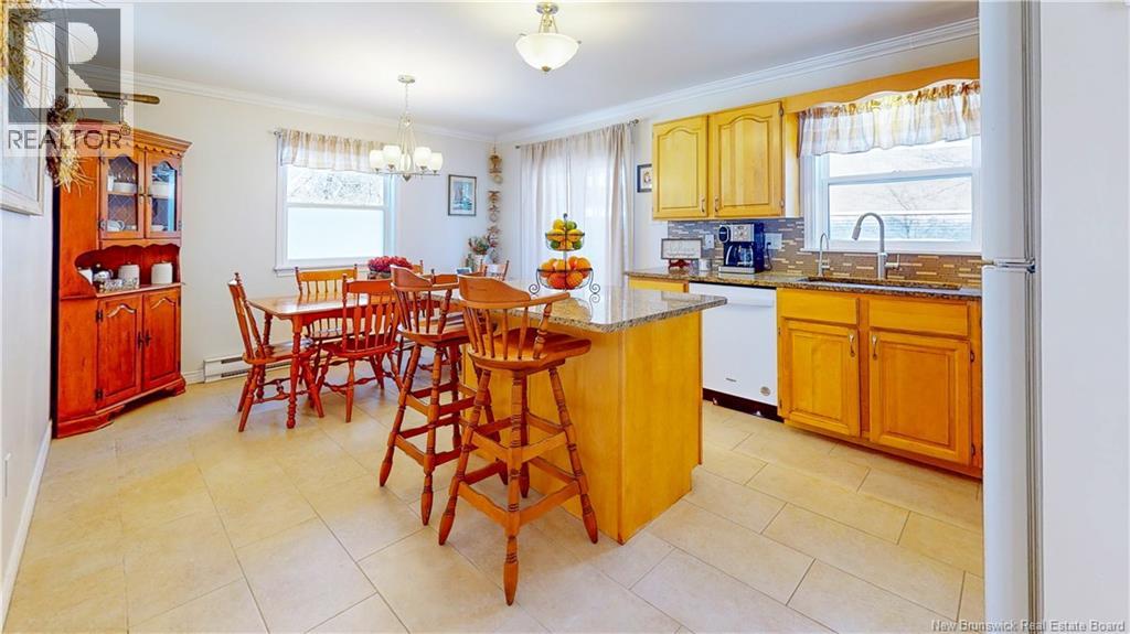 360 Gondola Point Road, Rothesay, New Brunswick E2E 1X5 - Photo 15 - NB133545