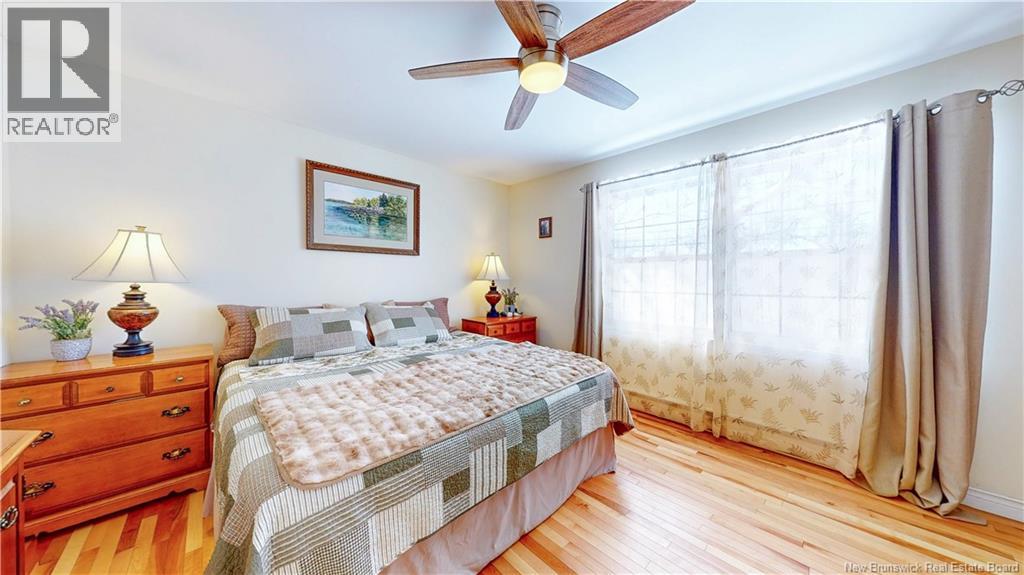 360 Gondola Point Road, Rothesay, New Brunswick E2E 1X5 - Photo 18 - NB133545