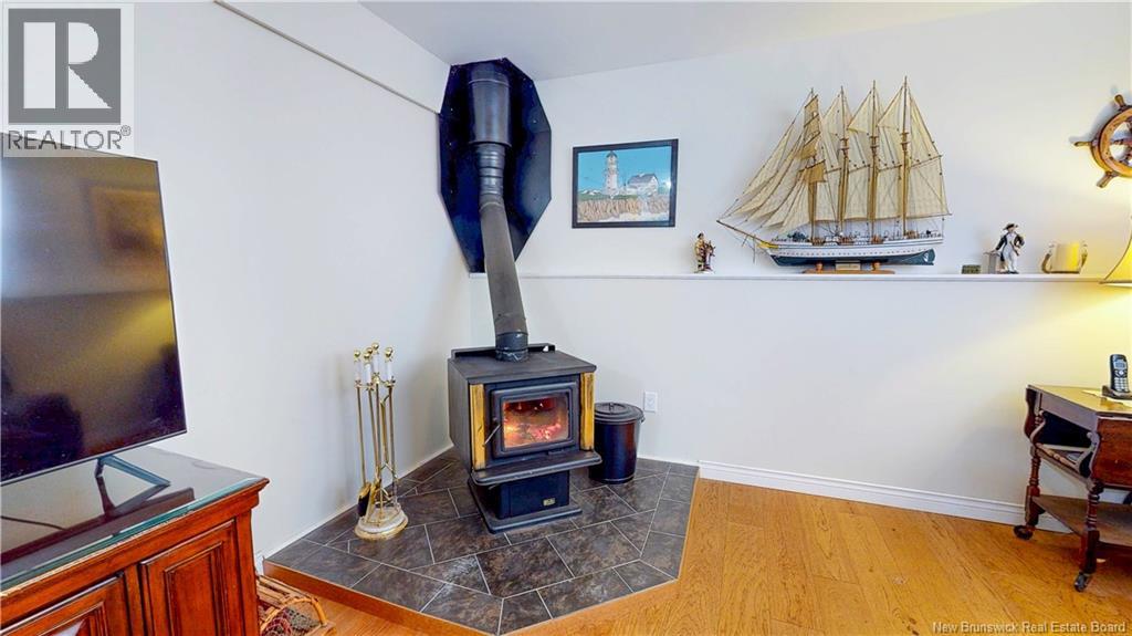 360 Gondola Point Road, Rothesay, New Brunswick E2E 1X5 - Photo 23 - NB133545