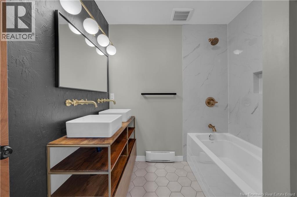 15 Forest Road, Rothesay, New Brunswick E2H 1B4 - Photo 19 - NB133695