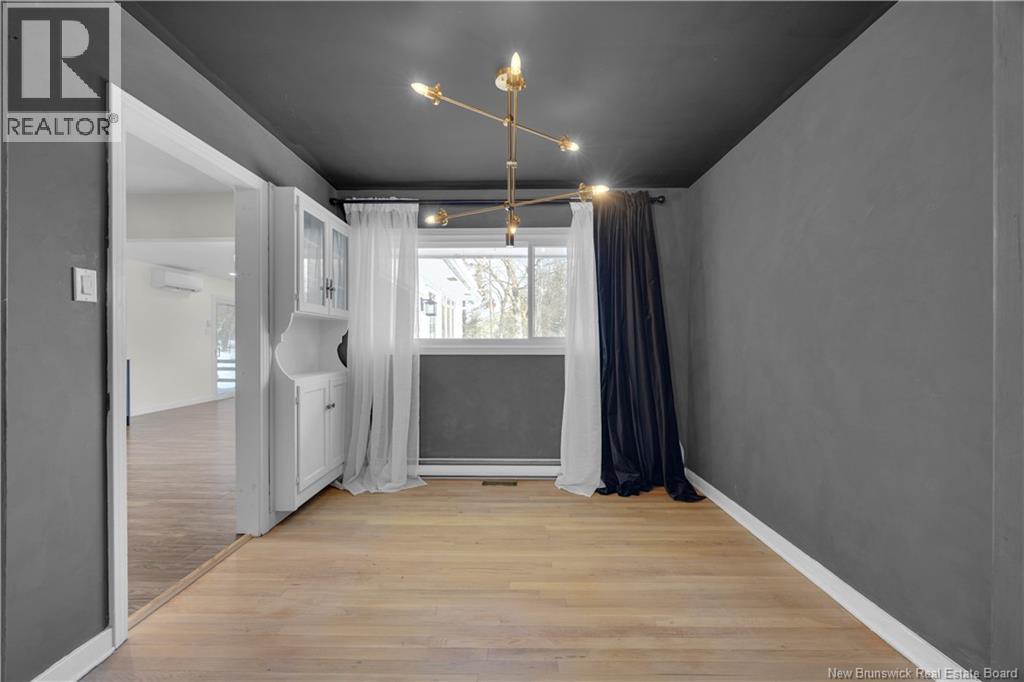 15 Forest Road, Rothesay, New Brunswick E2H 1B4 - Photo 6 - NB133695