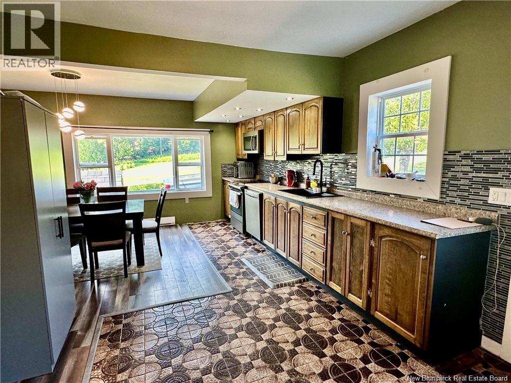 635 Main Street, Beaver Harbour, New Brunswick  E5H 1N8 - Photo 11 - NB133751