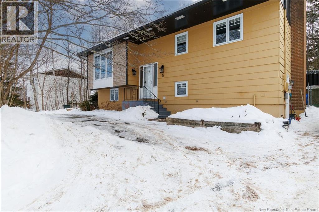 5 Birchee Drive, Grand Bay-Westfield, New Brunswick  E5K 3E2 - Photo 2 - NB133183