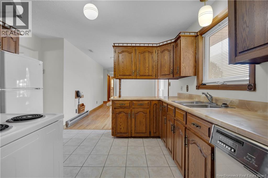 12 Dunrobin Street, Rothesay, New Brunswick E2E 3R3 - Photo 13 - NB133817