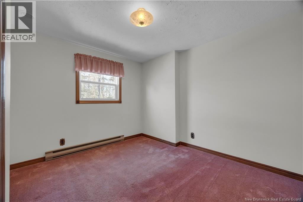 12 Dunrobin Street, Rothesay, New Brunswick E2E 3R3 - Photo 22 - NB133817