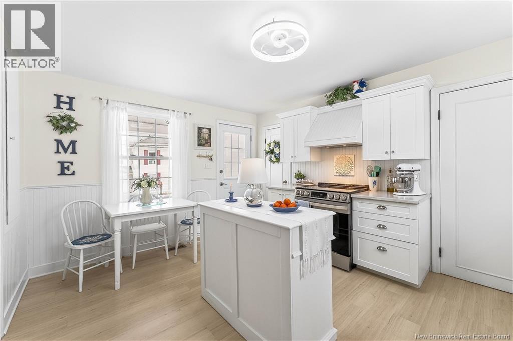 17 Porter Street, St. Stephen, New Brunswick  E3L 2M8 - Photo 11 - NB133847