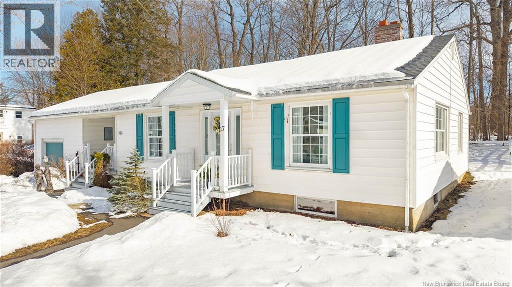 17 Porter Street, St. Stephen, New Brunswick  E3L 2M8 - Photo 3 - NB133847