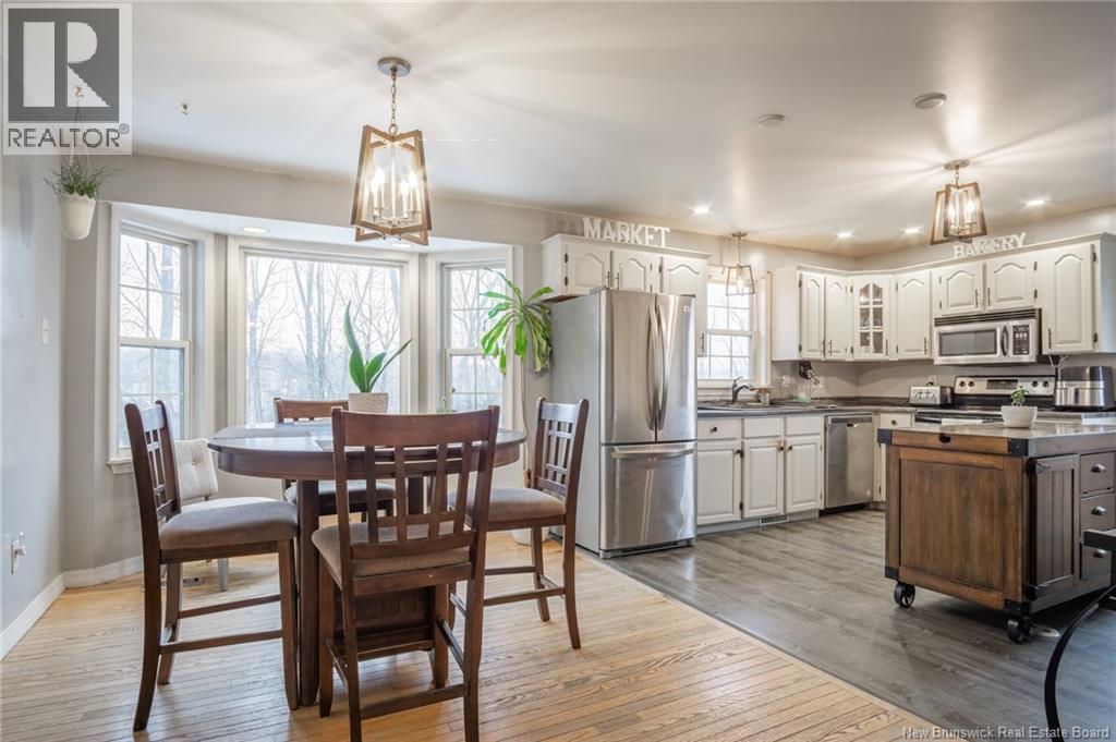 316 Milltown Boulevard, St. Stephen, New Brunswick  E3L 1H9 - Photo 5 - NB133982