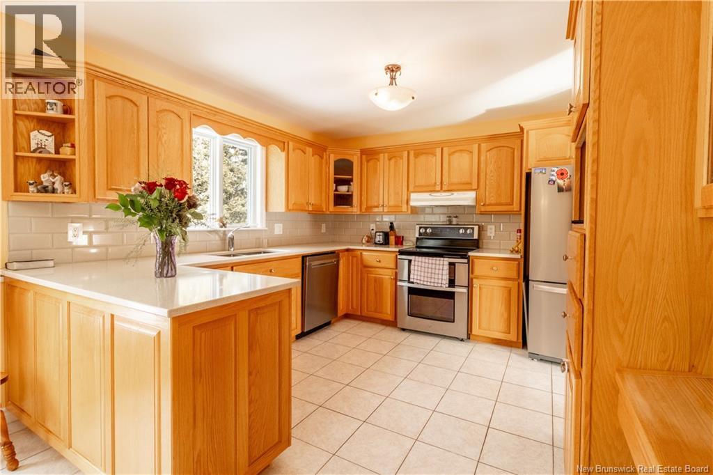 11 Sunrise Drive, Quispamsis, New Brunswick  E2E 4V2 - Photo 9 - NB134200