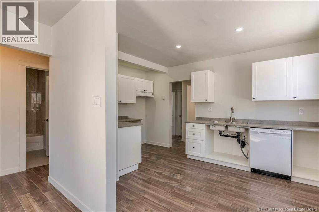 457 Mansfield Street, Saint John, New Brunswick  E2M 3A3 - Photo 12 - NB134123