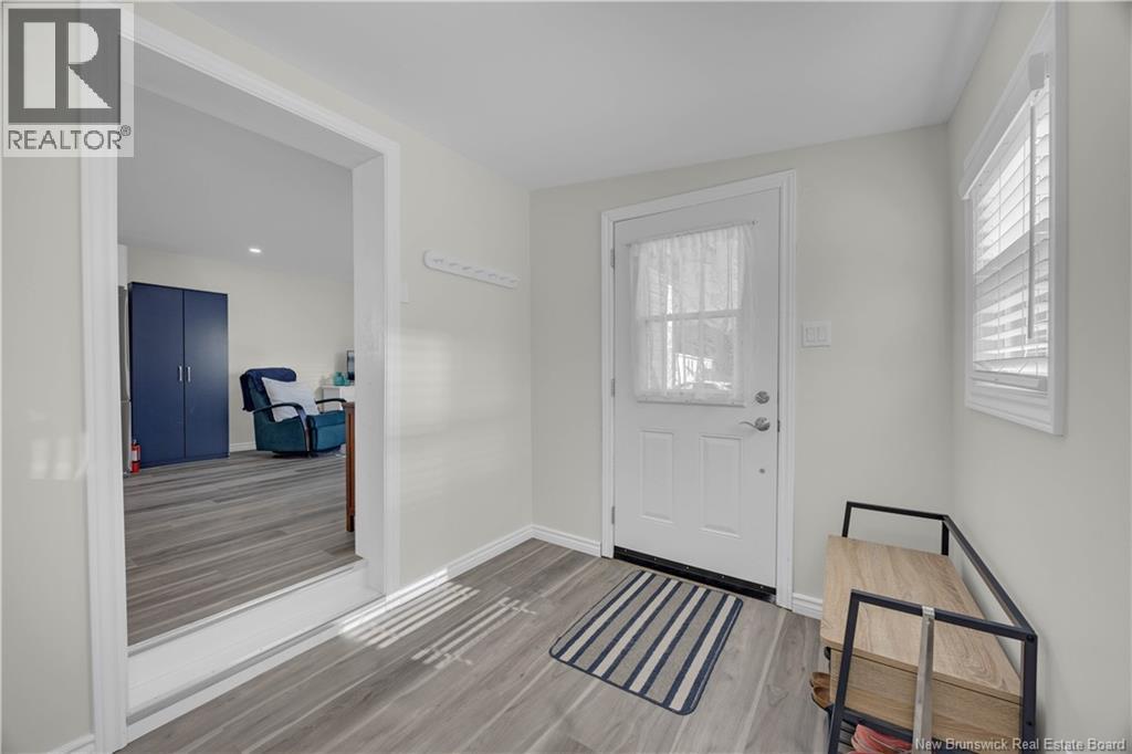 30 Violet Street, Saint John, New Brunswick  E2M 5N2 - Photo 3 - NB133429