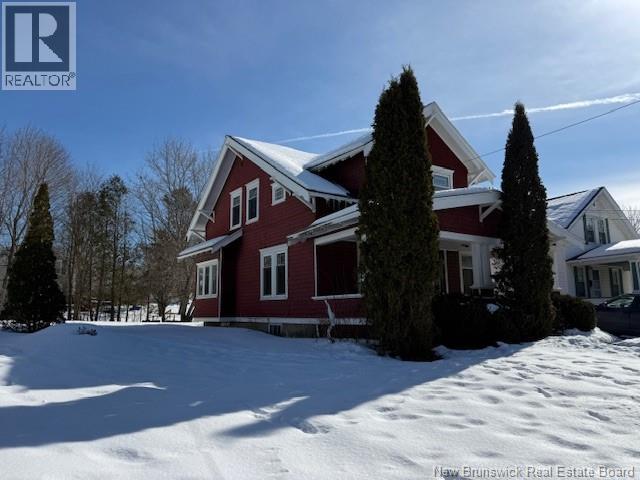 47 Princess Street, St. Stephen, New Brunswick  E3L 2E9 - Photo 3 - NB134254