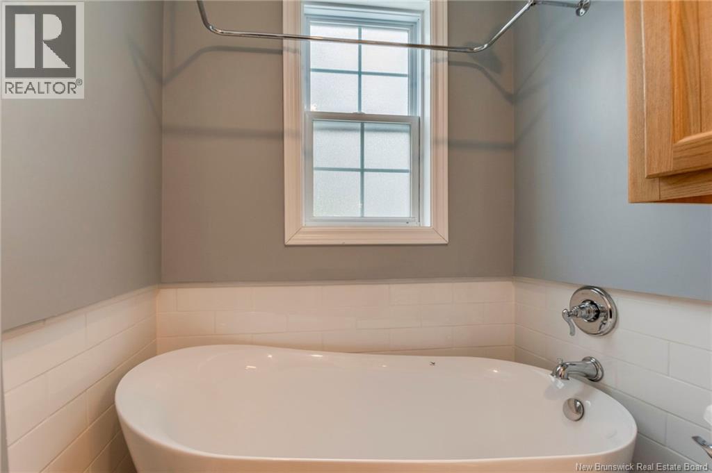379 Mansfield Street, Saint John, New Brunswick  E2M 2Z9 - Photo 22 - NB134488