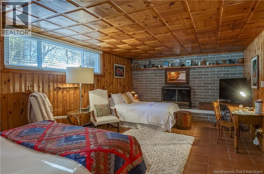 360 Young Street, Saint John, New Brunswick  E2M 2T8 - Photo 34 - NB134285