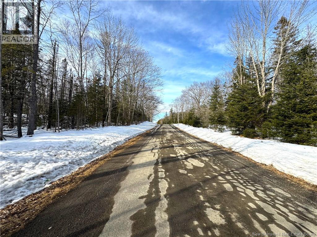 Lot 12-2 Hills Point Road, Oak Bay, New Brunswick  E3L 4K5 - Photo 3 - NB133952