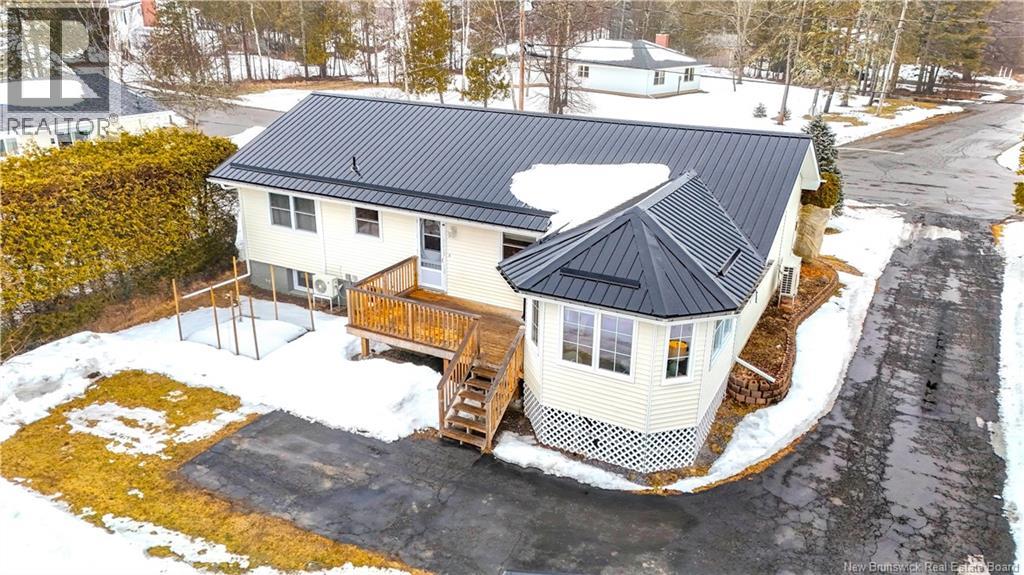 35 Thomas Avenue, Saint Andrews, New Brunswick  E5B 2M7 - Photo 5 - NB134169