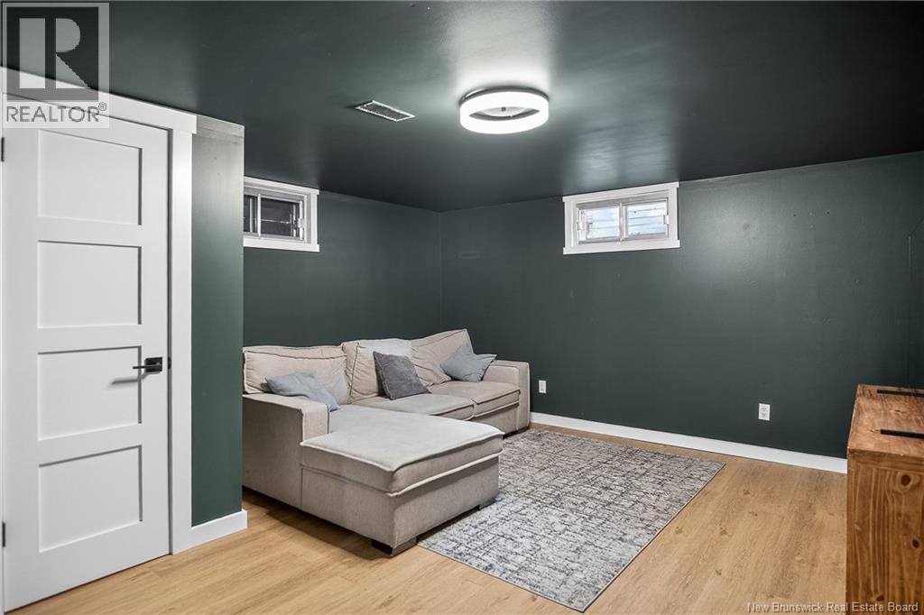 15 Fenton Drive, Saint John, New Brunswick  E2M 4E6 - Photo 33 - NB134938