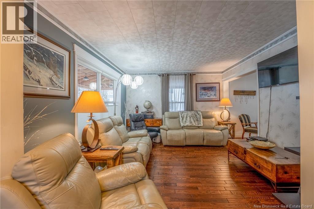 44 Porter Street, St. Stephen, New Brunswick  E3L 2M7 - Photo 11 - NB135012