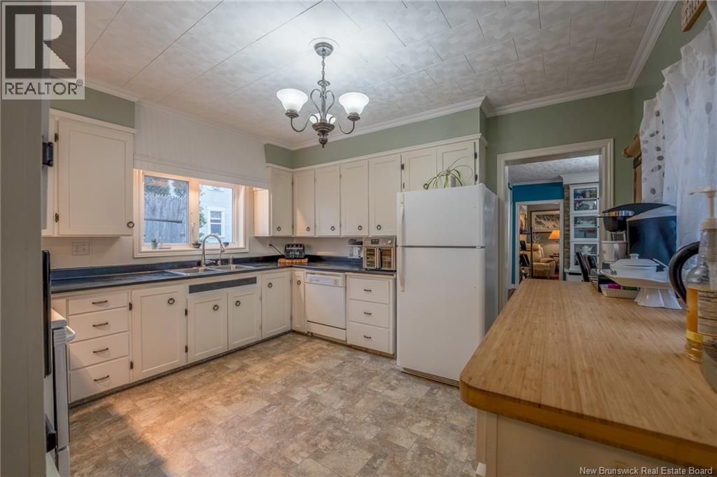 44 Porter Street, St. Stephen, New Brunswick  E3L 2M7 - Photo 16 - NB135012