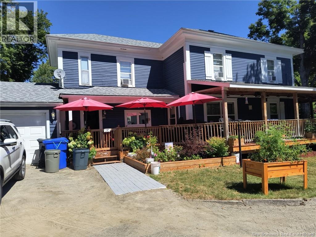 44 Porter Street, St. Stephen, New Brunswick  E3L 2M7 - Photo 3 - NB135012