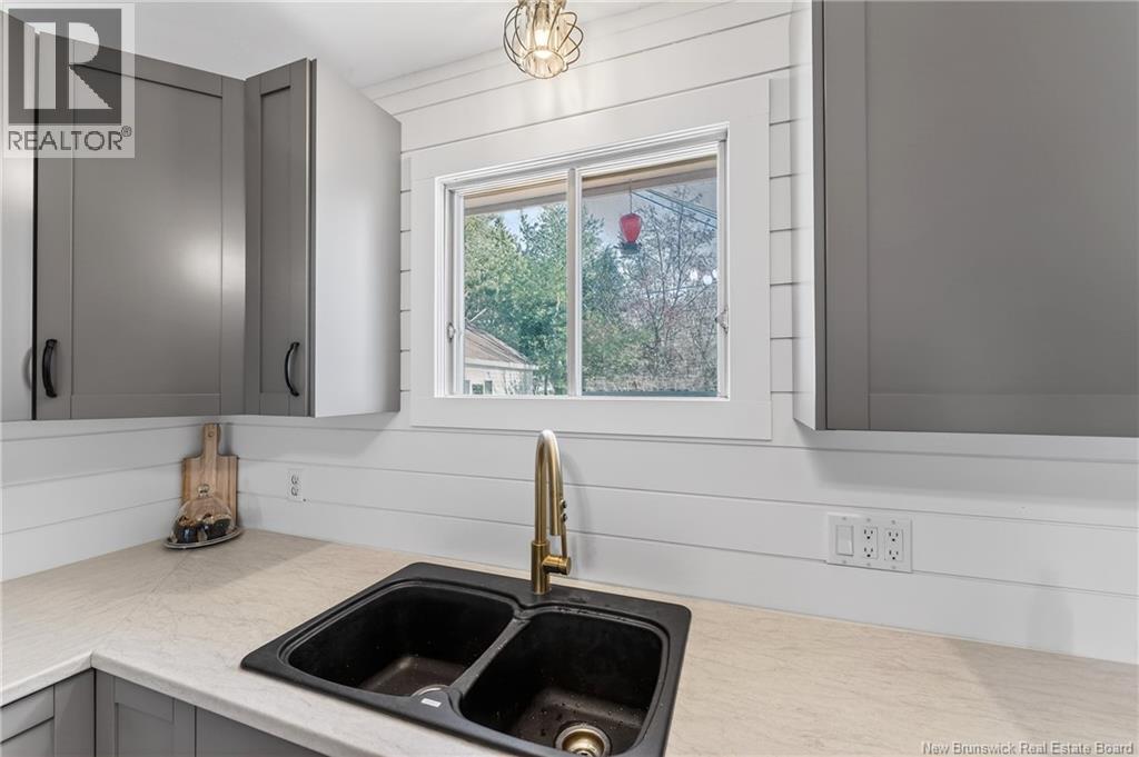 1 Abbott Street, St. Stephen, New Brunswick  E3L 3A8 - Photo 7 - NB135098