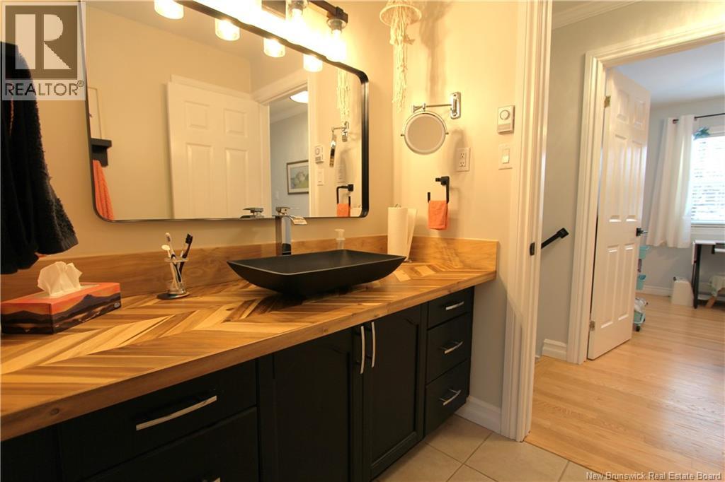 83 Mountfield Crescent, Saint John, New Brunswick E2M 5R4 - Photo 31 - NB135078