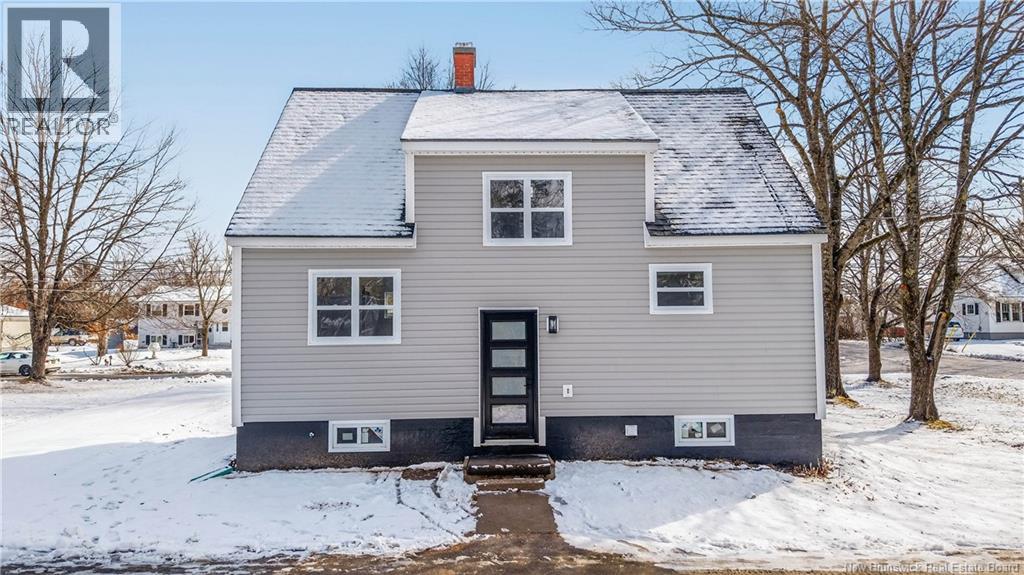 54 Duke Street, St. Stephen, New Brunswick  E3L 2H3 - Photo 5 - NB135257