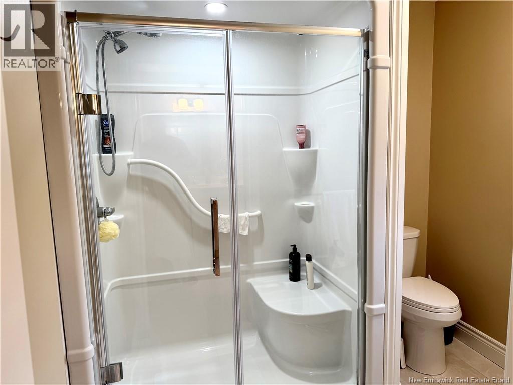 71 Bel-Aire Avenue, Rothesay, New Brunswick E2E 4Y1 - Photo 19 - NB135560