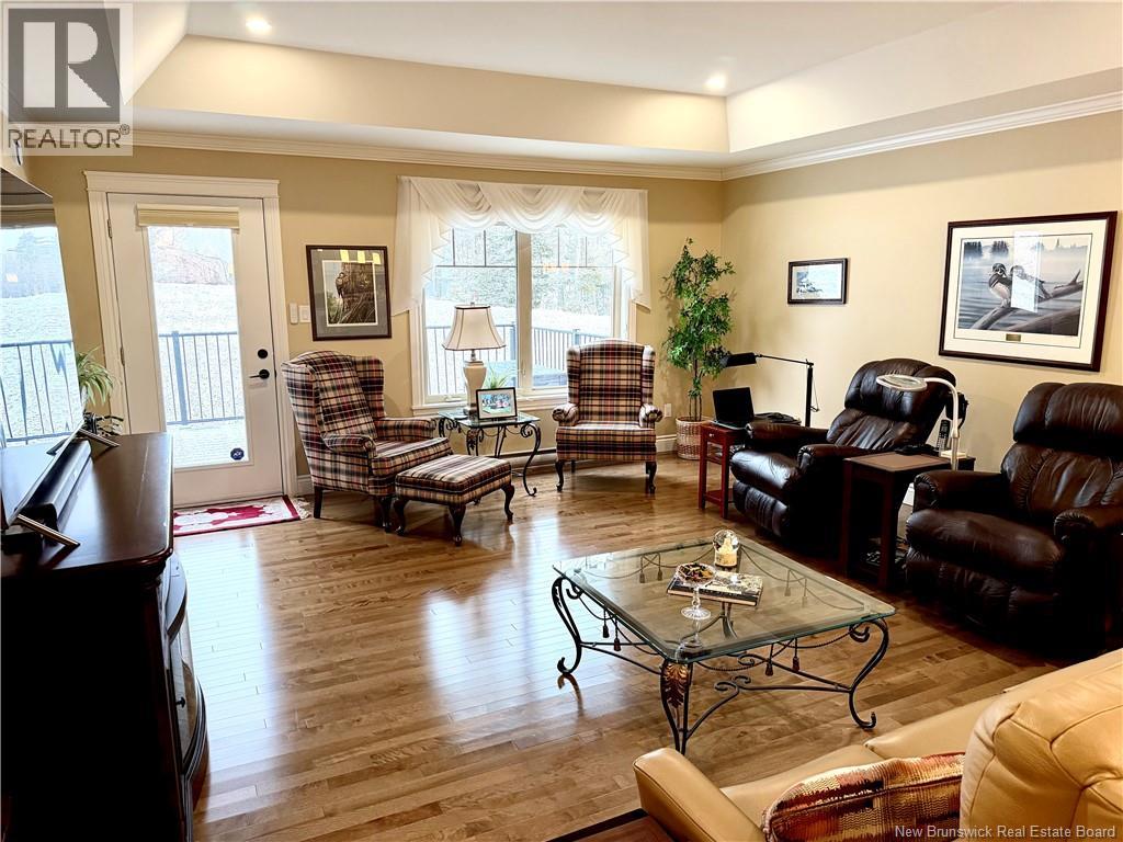 71 Bel-Aire Avenue, Rothesay, New Brunswick E2E 4Y1 - Photo 3 - NB135560