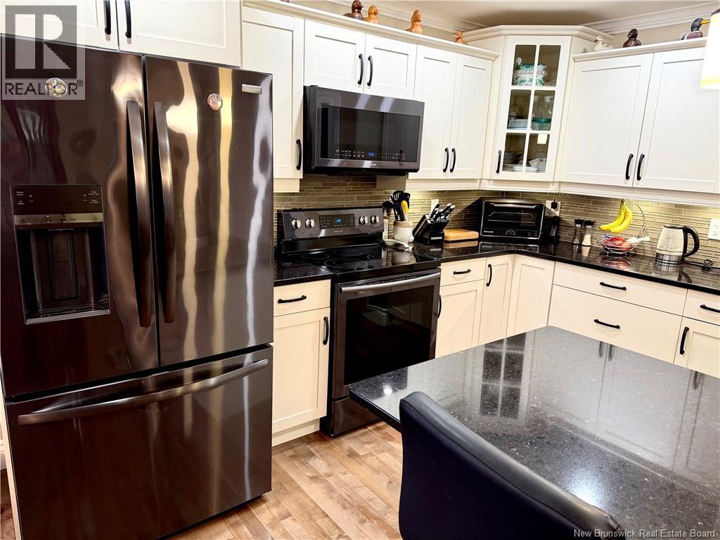 71 Bel-Aire Avenue, Rothesay, New Brunswick E2E 4Y1 - Photo 7 - NB135560
