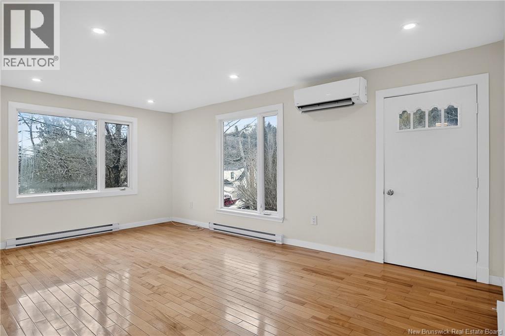 70 Francis Street, Saint John, New Brunswick  E2M 4S4 - Photo 9 - NB135327