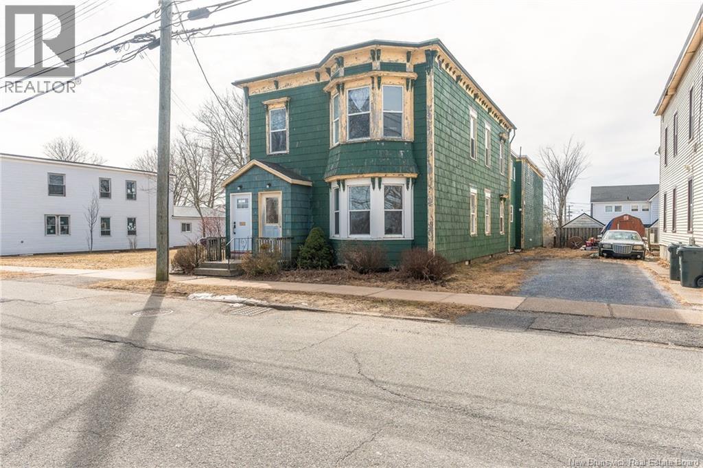 568 Havelock Street, Saint John, New Brunswick E2M 2Y2 - Photo 2 - NB135396