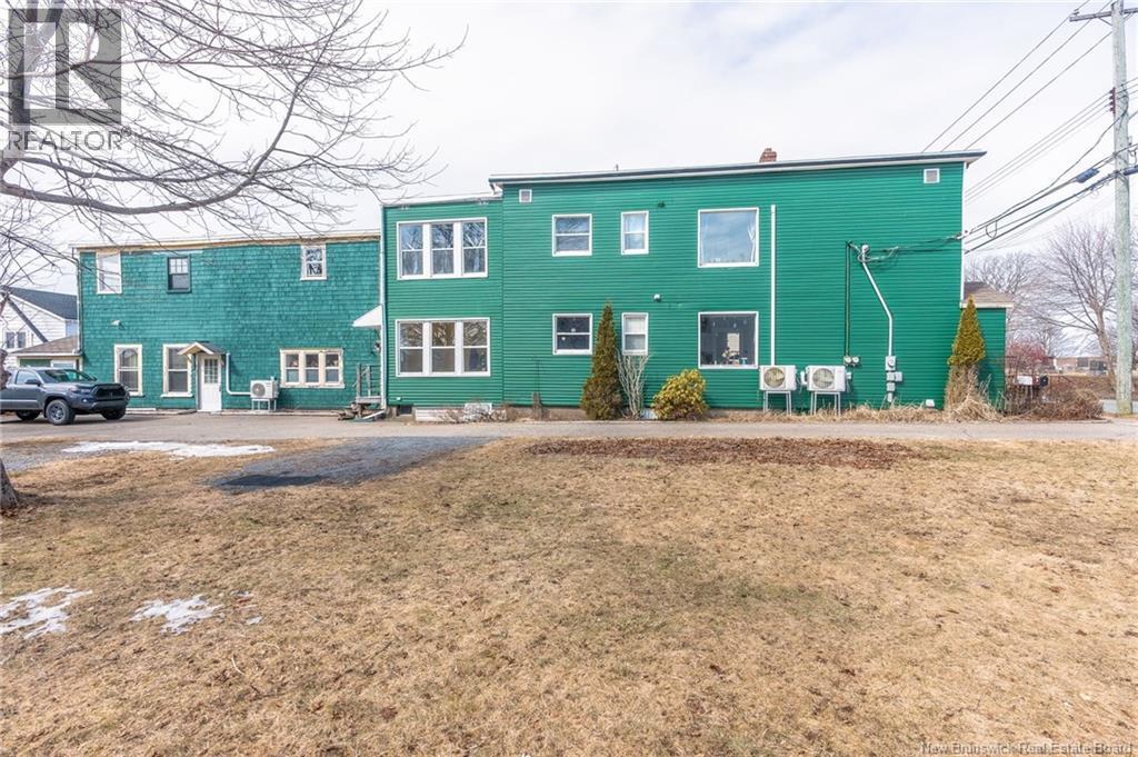 568 Havelock Street, Saint John, New Brunswick E2M 2Y2 - Photo 3 - NB135396