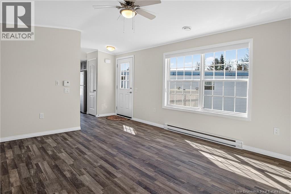 34 Violet Street, Saint John, New Brunswick E2M 5M3 - Photo 6 - NB135590