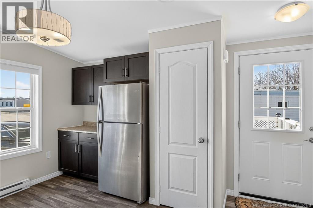 34 Violet Street, Saint John, New Brunswick E2M 5M3 - Photo 8 - NB135590