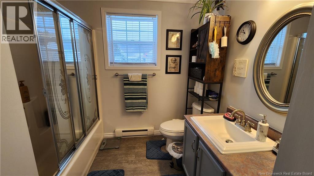 90 Honeysuckle Drive, Saint John, New Brunswick E2M 5T1 - Photo 14 - NB135570