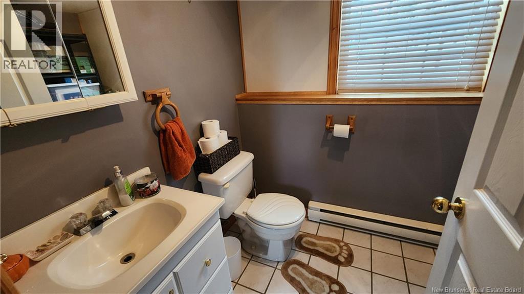 90 Honeysuckle Drive, Saint John, New Brunswick E2M 5T1 - Photo 27 - NB135570