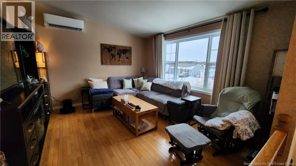 90 Honeysuckle Drive, Saint John, New Brunswick E2M 5T1 - Photo 4 - NB135570