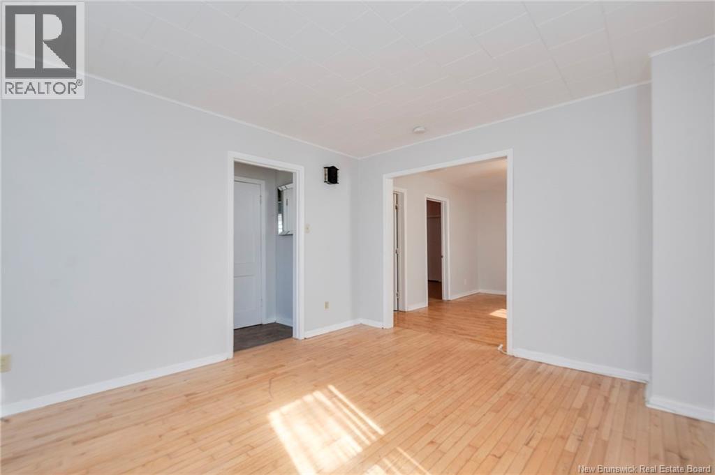 382-384 Watson Street, Saint John, New Brunswick E2M 1H4 - Photo 5 - NB135475