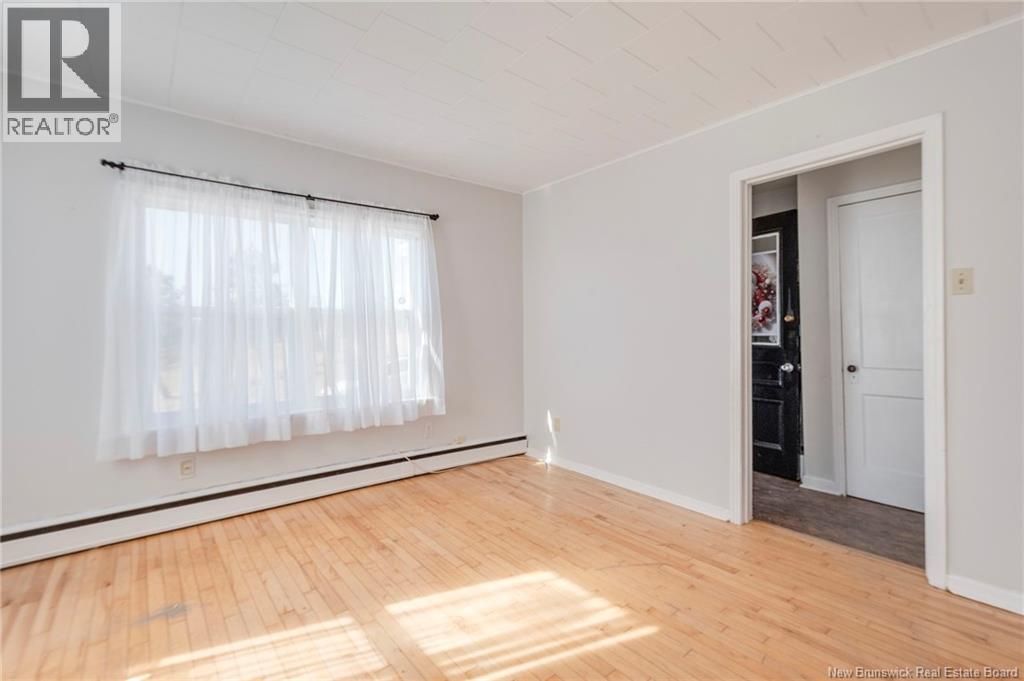 382-384 Watson Street, Saint John, New Brunswick E2M 1H4 - Photo 6 - NB135475