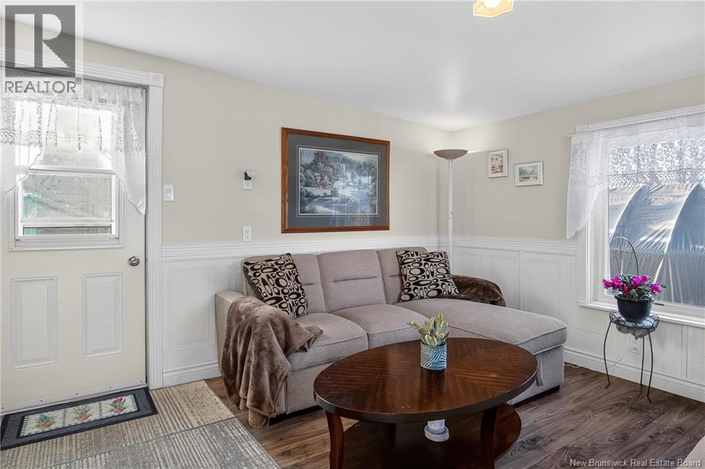 402 Argyle Street, Saint John, New Brunswick E2M 3A7 - Photo 5 - NB135723