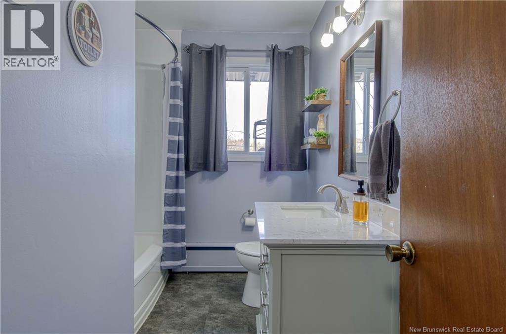 310 River Hill Drive, Saint John, New Brunswick E2M 4T7 - Photo 24 - NB135733