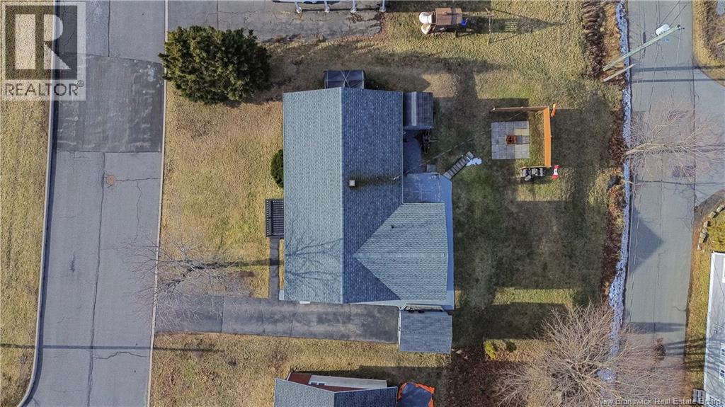 310 River Hill Drive, Saint John, New Brunswick E2M 4T7 - Photo 33 - NB135733