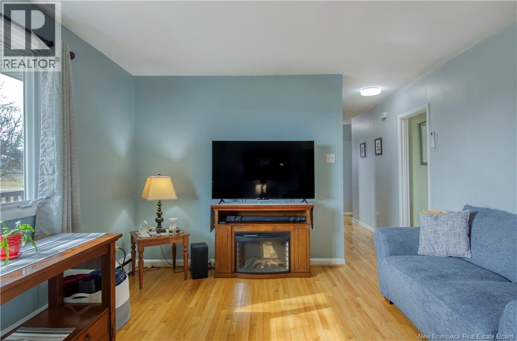 310 River Hill Drive, Saint John, New Brunswick E2M 4T7 - Photo 7 - NB135733