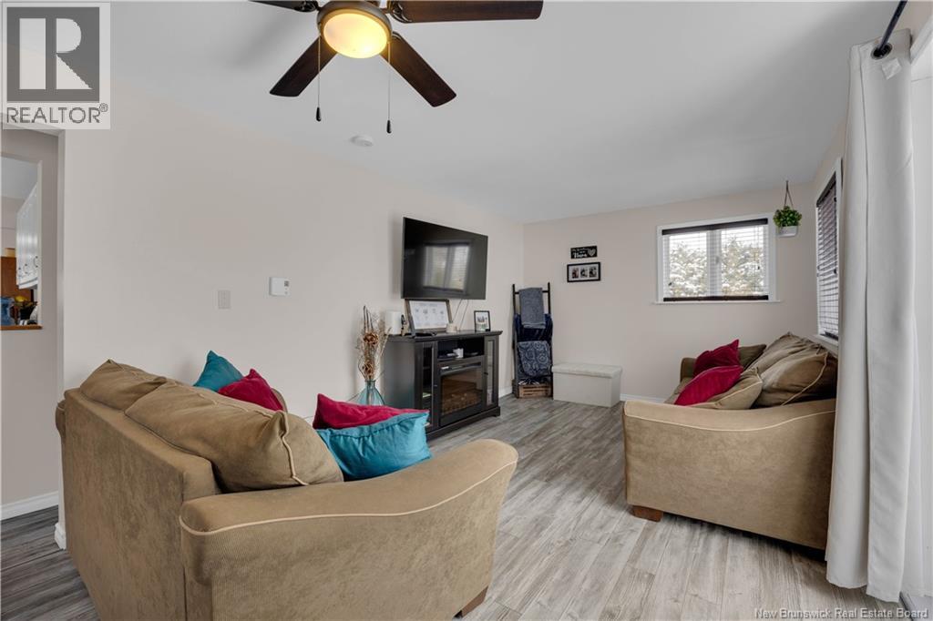 12 Murray Street, Grand Bay-Westfield, New Brunswick E5K 1C6 - Photo 11 - NB135772